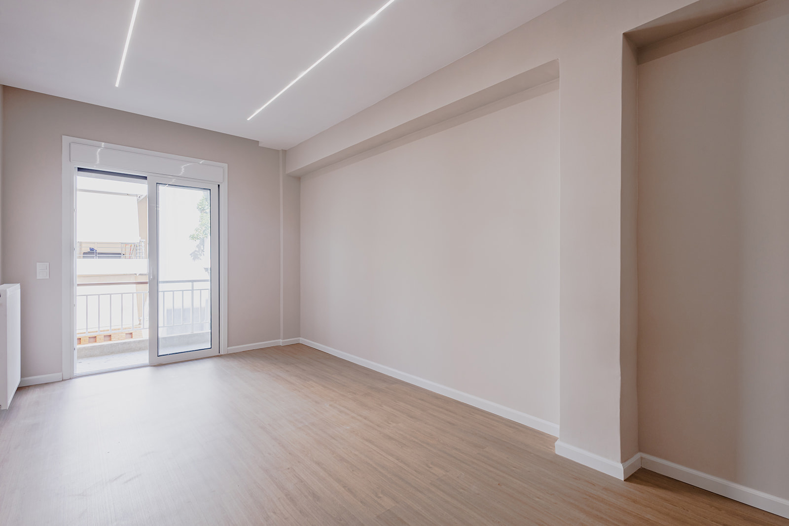 Gallery image 16