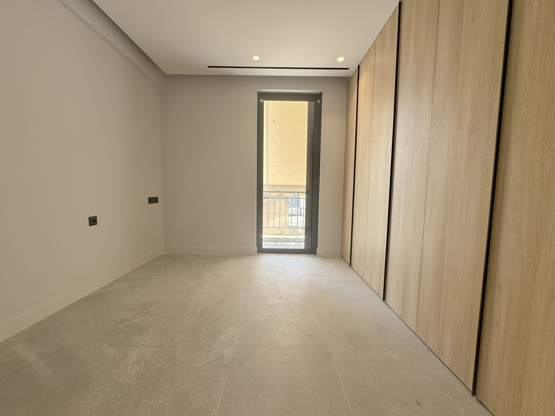 Gallery image 12