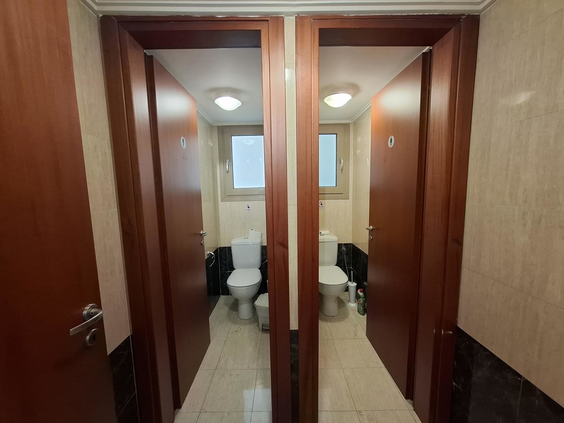 Gallery image 12