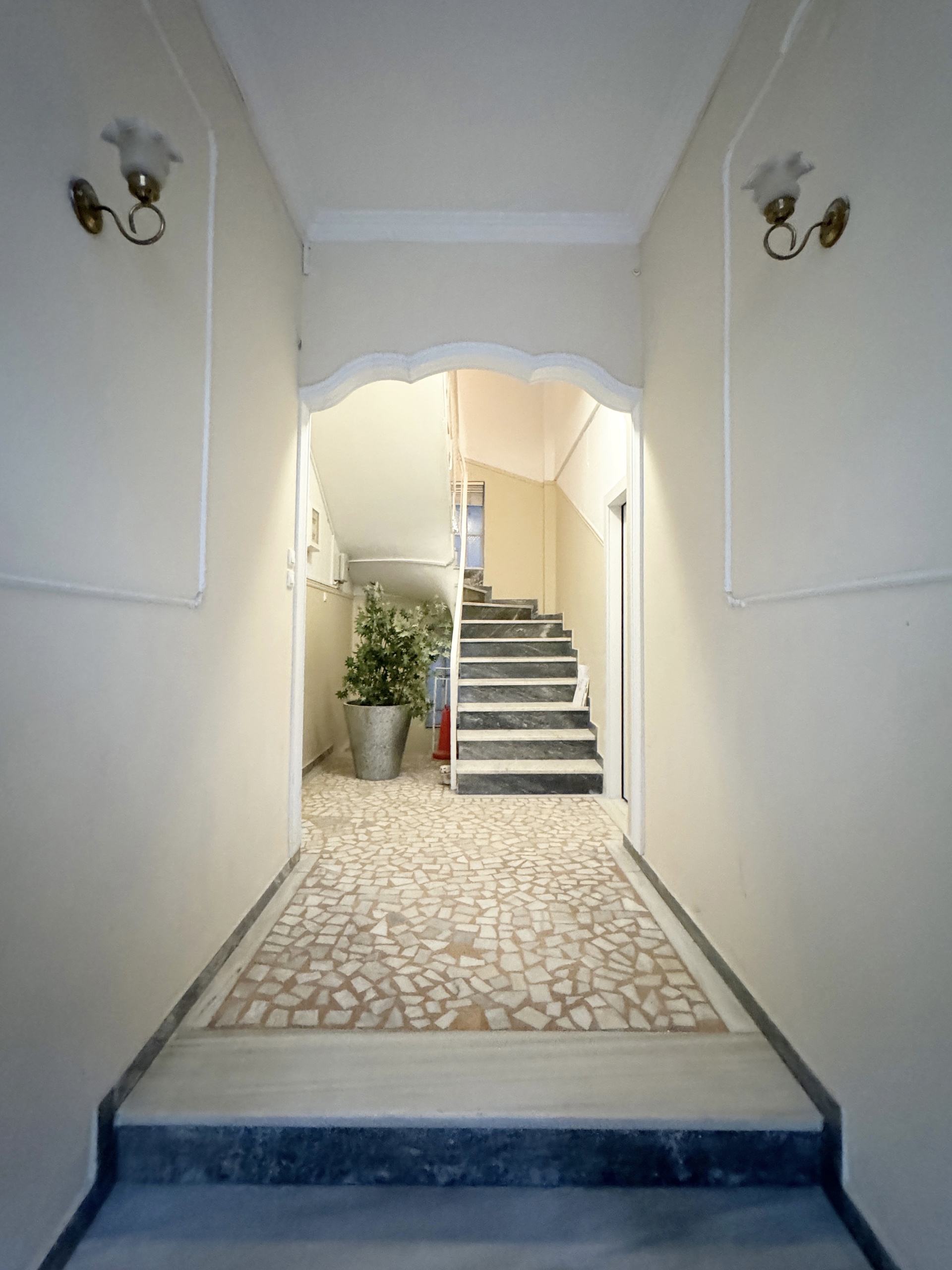 Gallery image 19