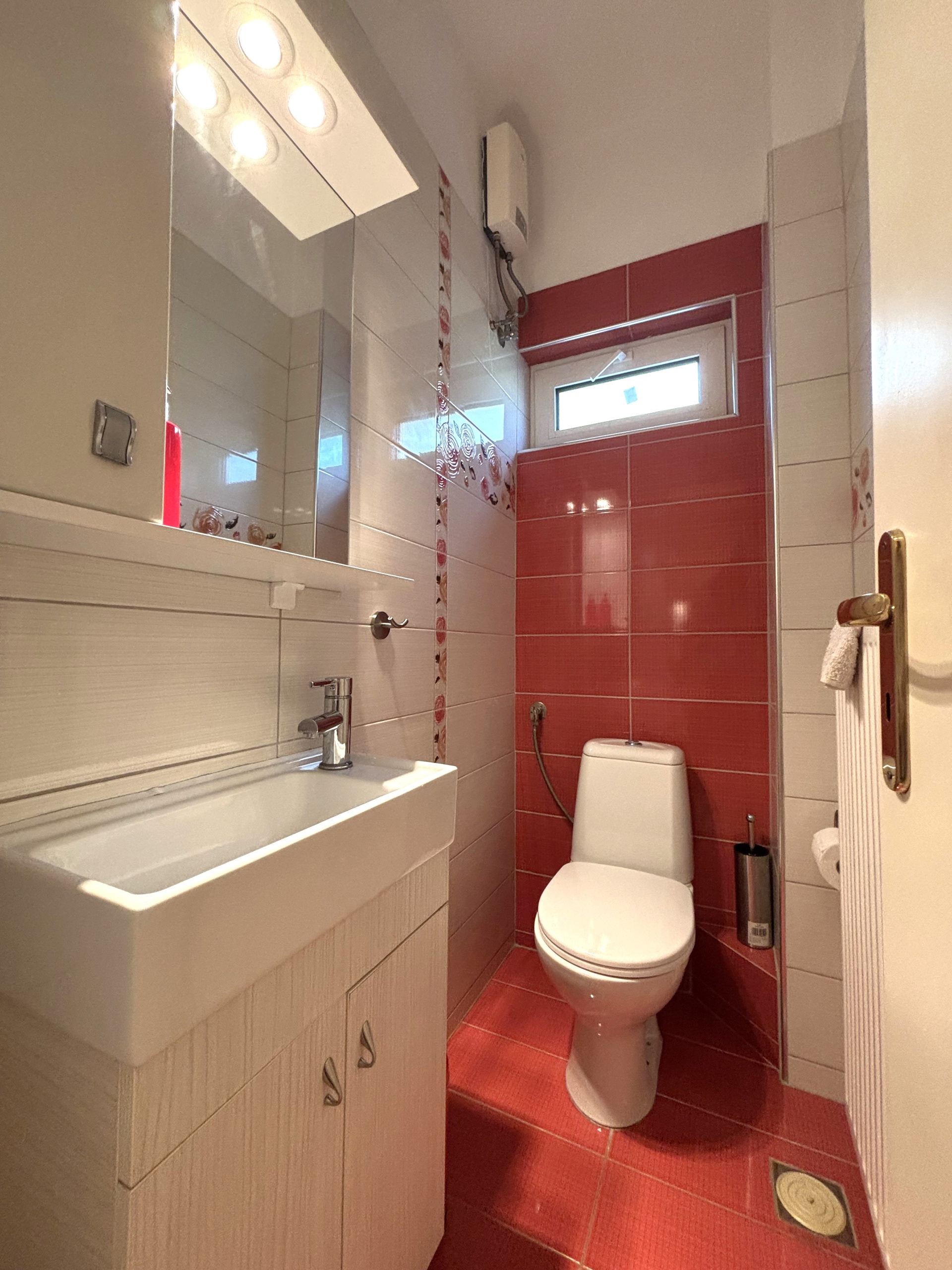 Gallery image 10