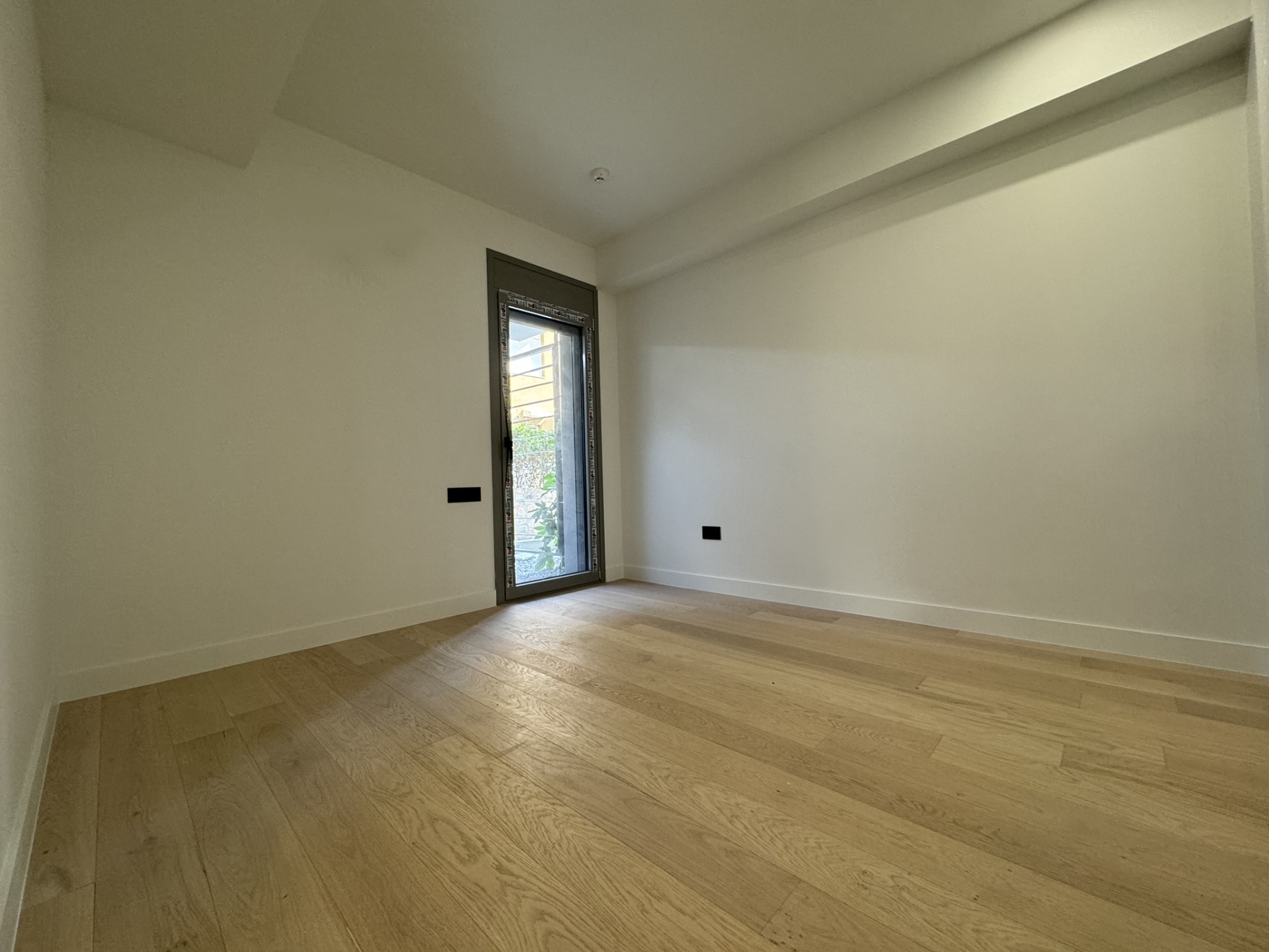 Gallery image 8