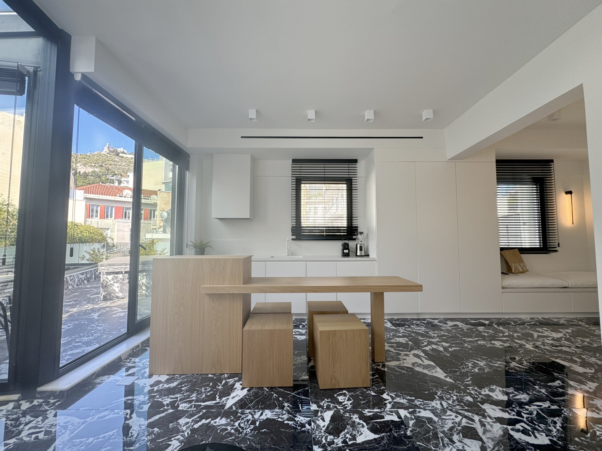 Gallery image 11