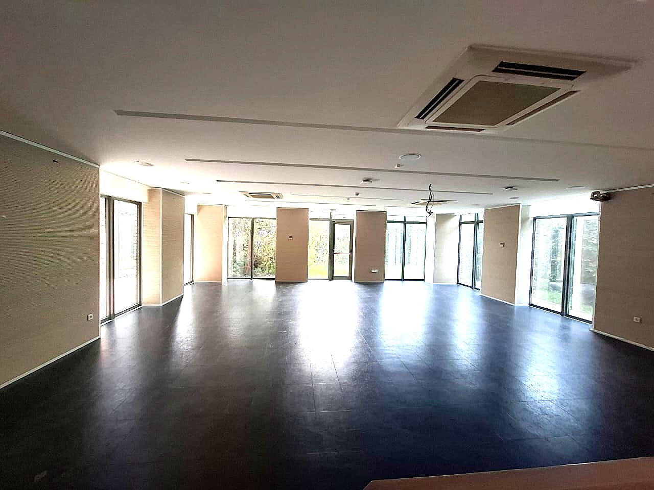 Gallery image 8