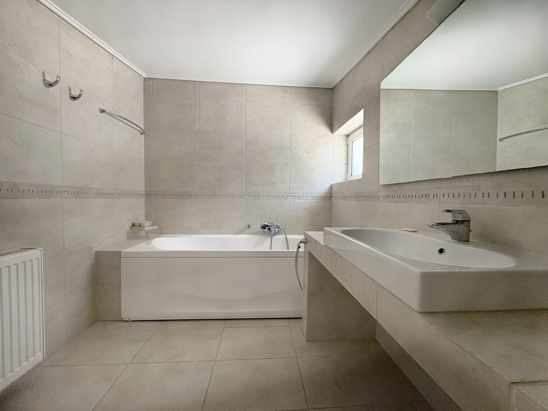 Gallery image 11