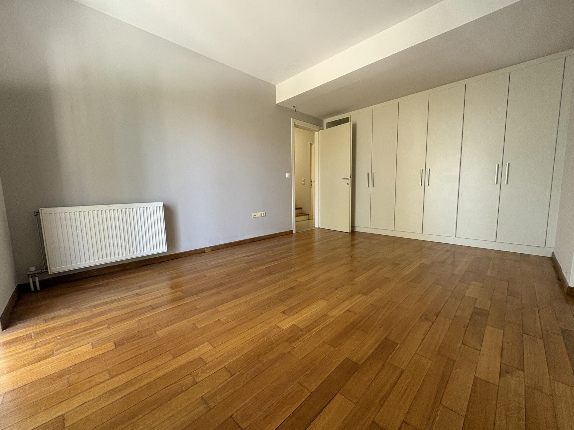 Gallery image 10