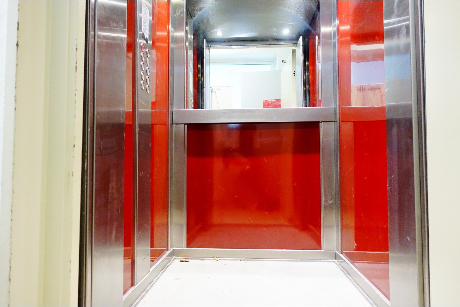 Gallery image 18