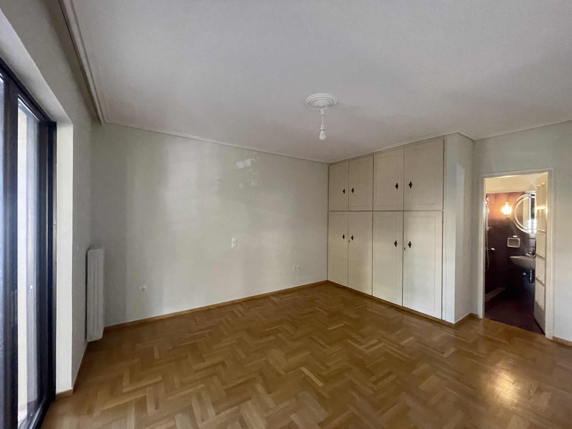 Gallery image 8