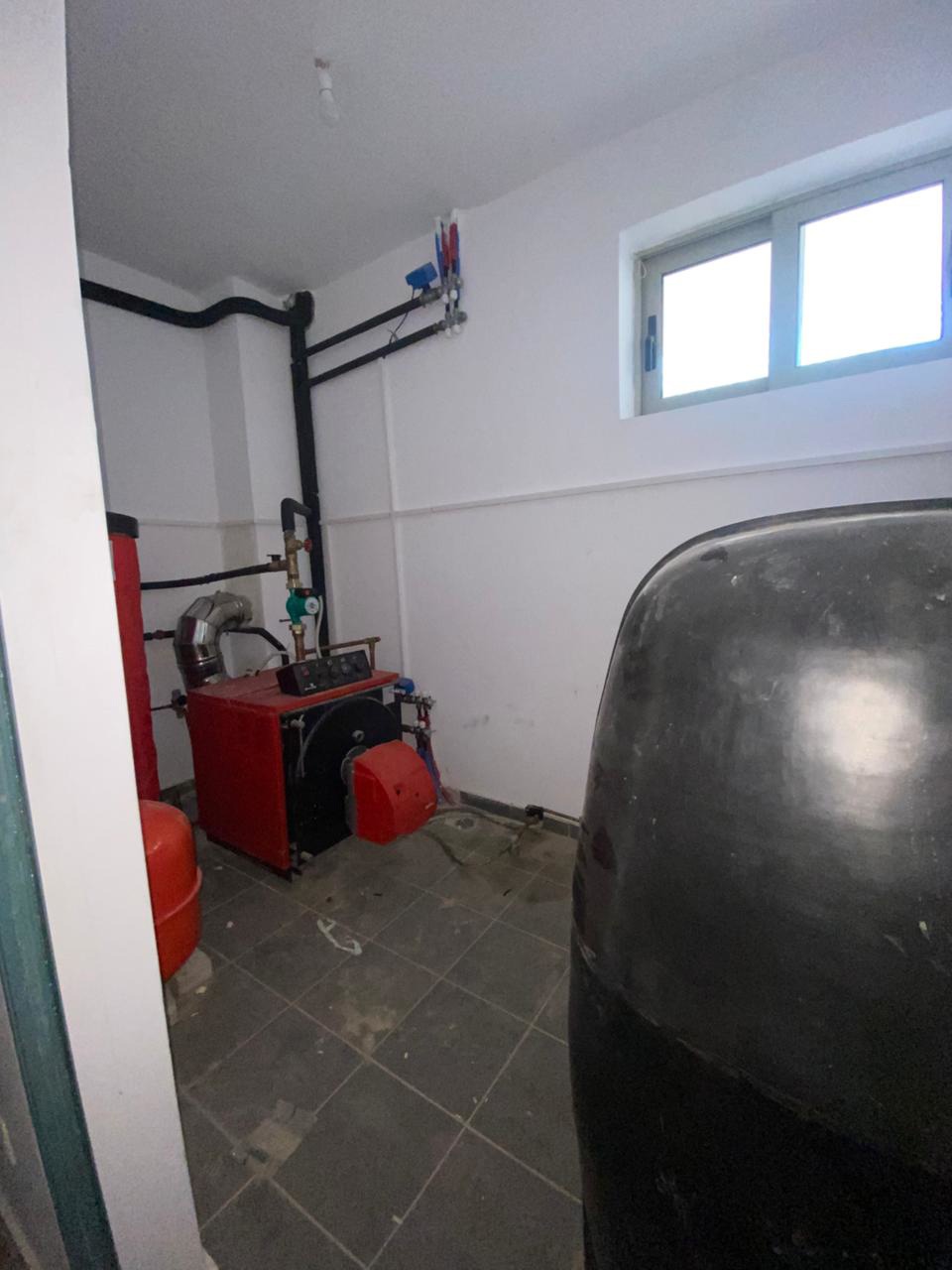 Gallery image 10