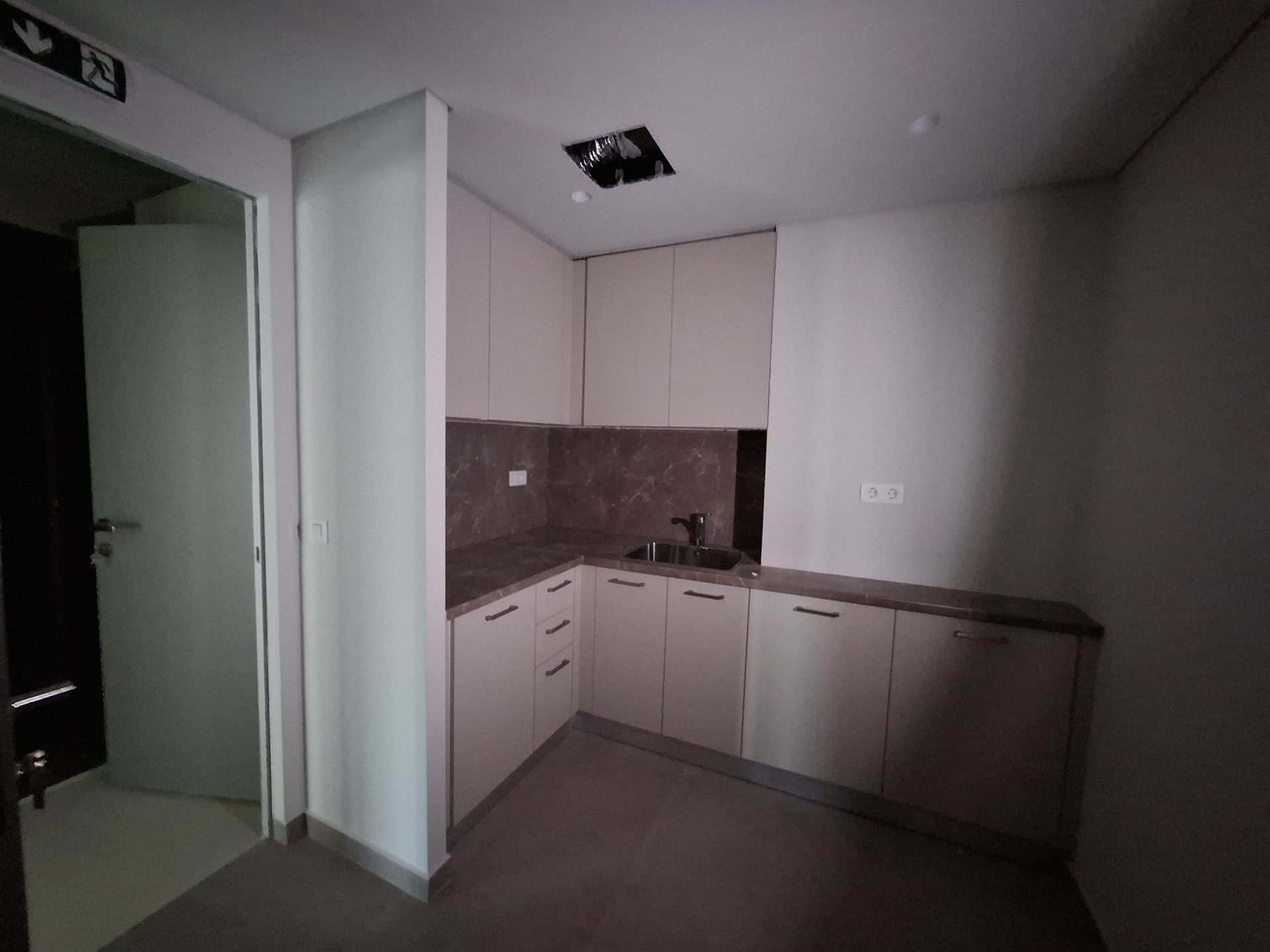 Gallery image 7