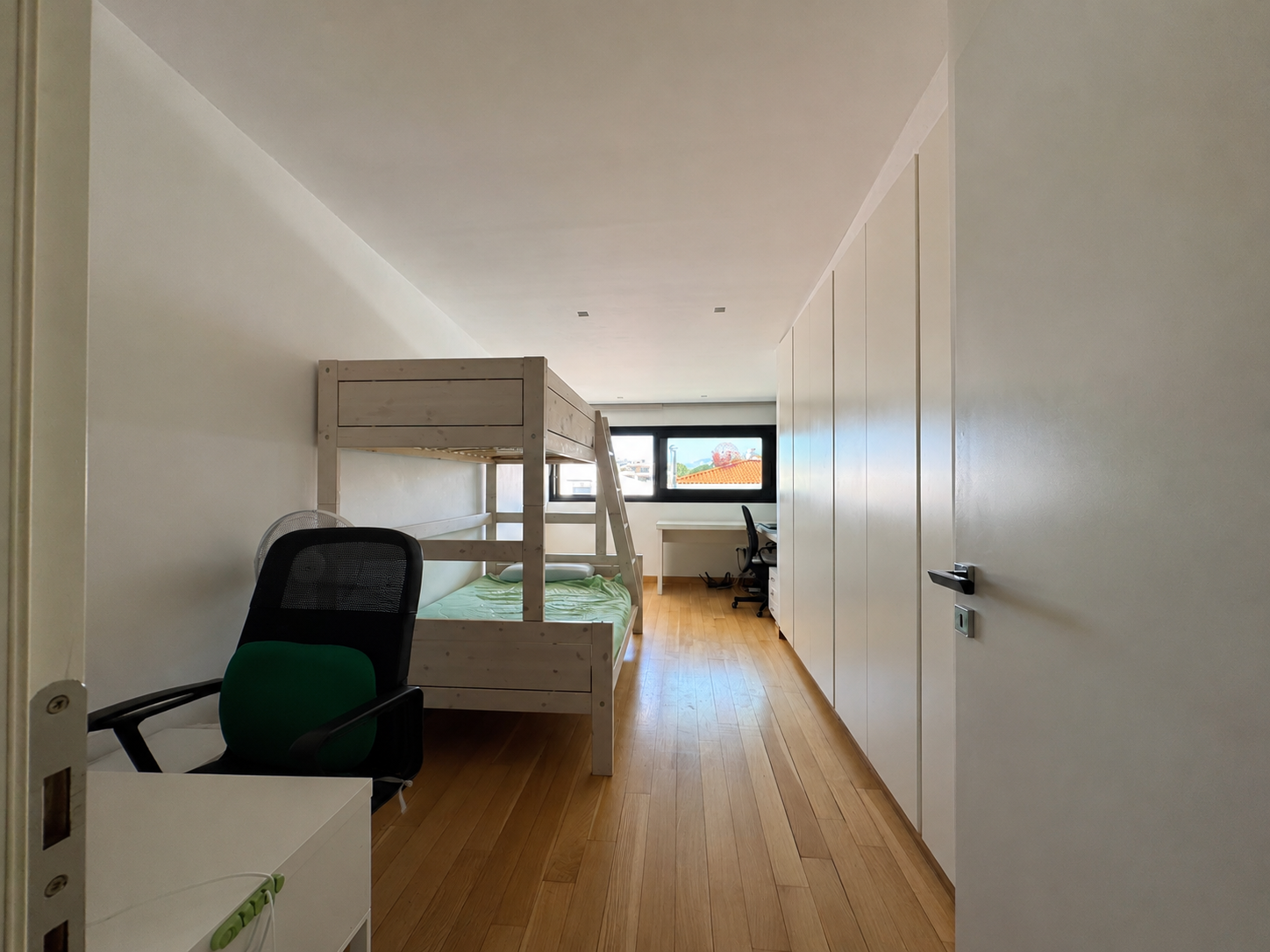 Gallery image 14