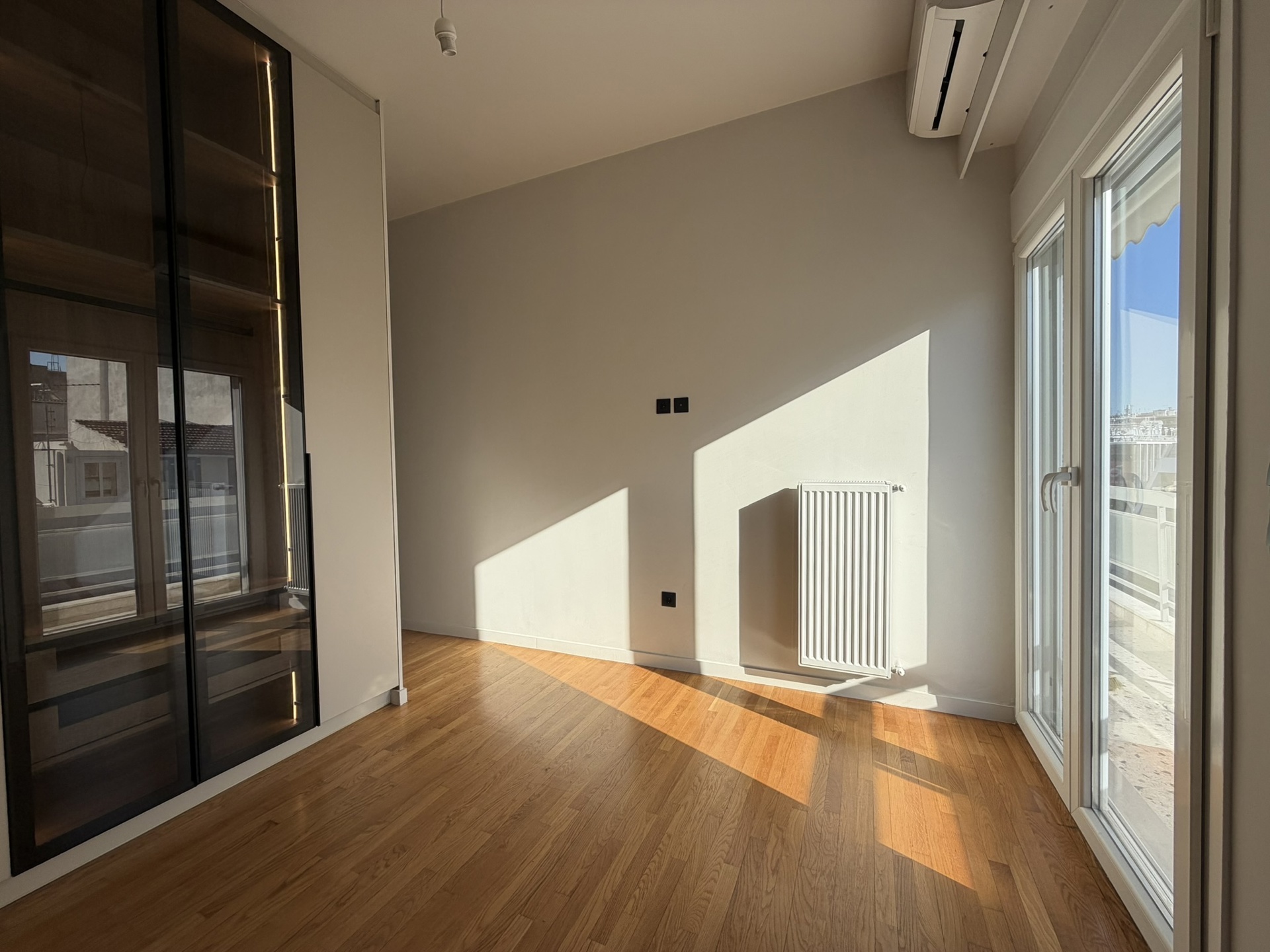 Gallery image 17