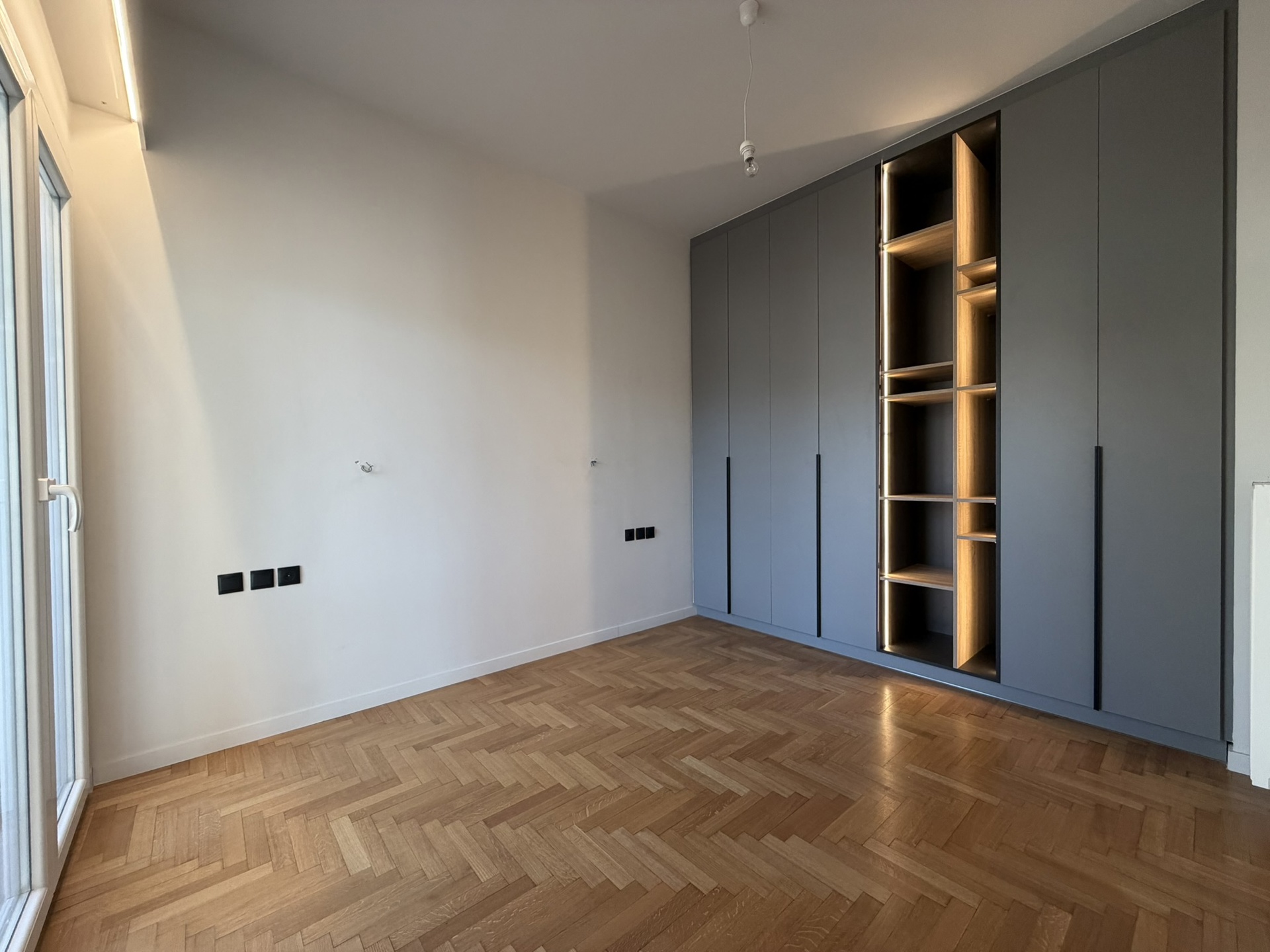 Gallery image 11