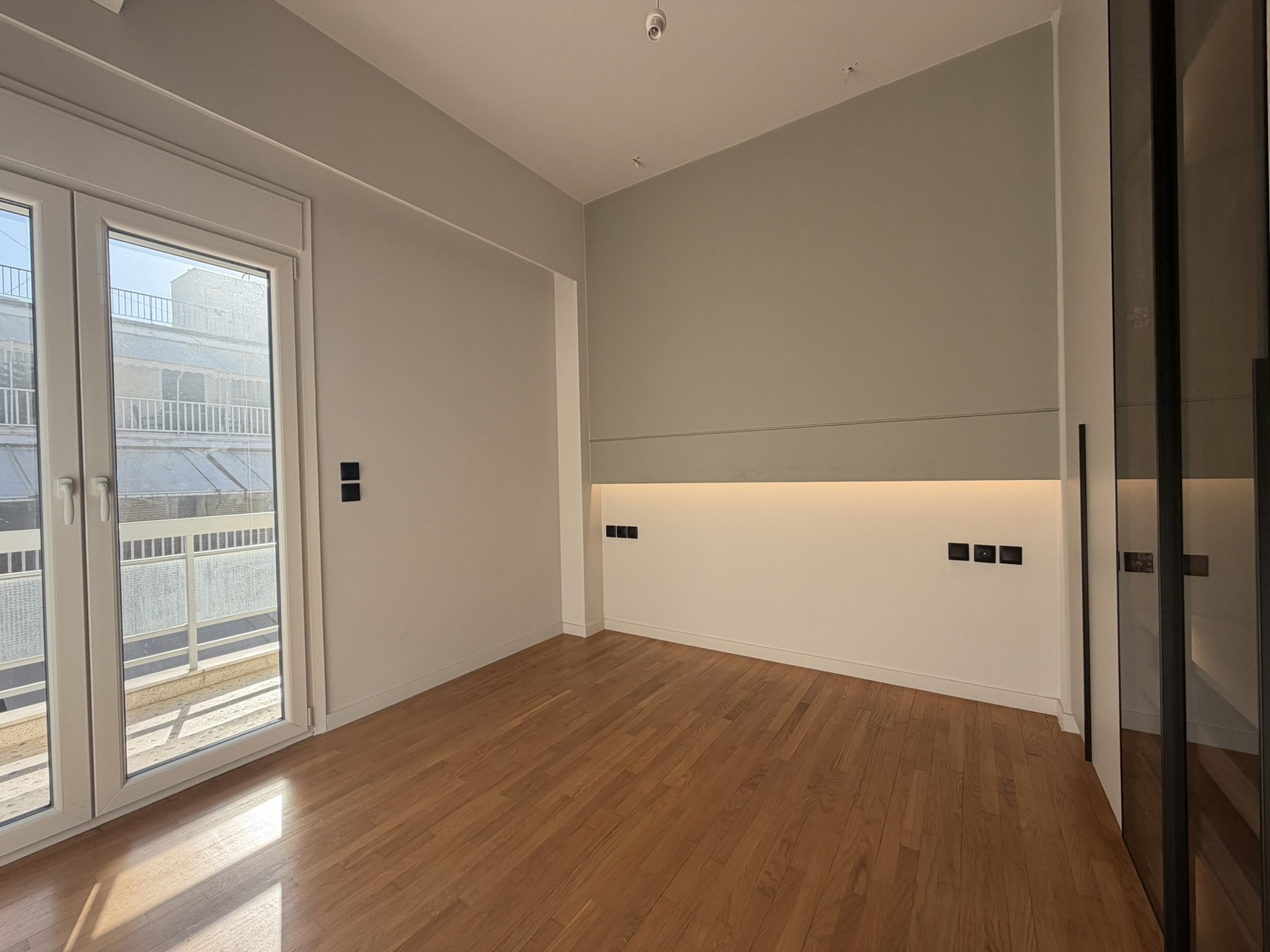 Gallery image 15