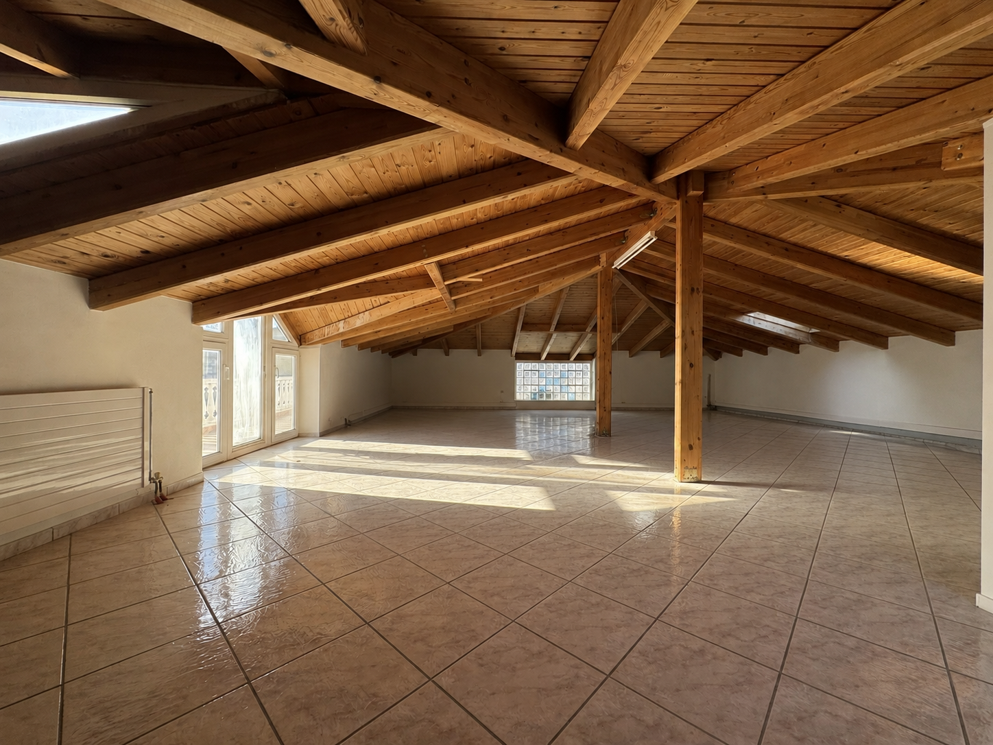 Gallery image 19