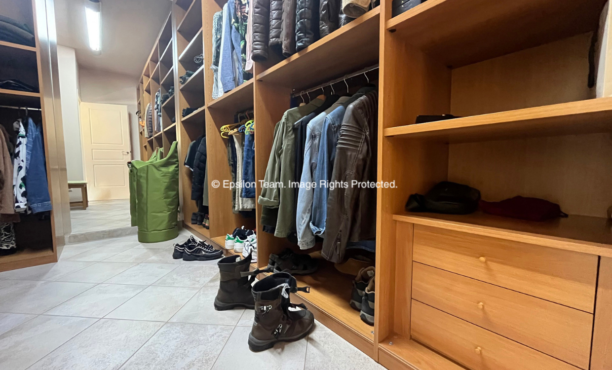 Gallery image 17