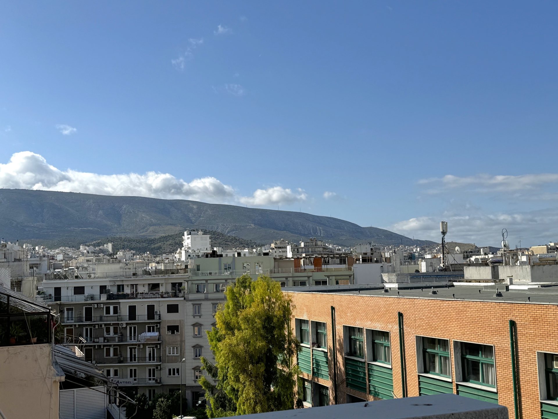 Gallery image 18