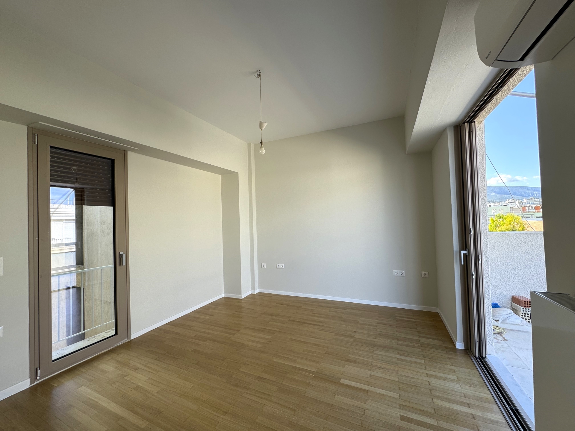 Gallery image 11