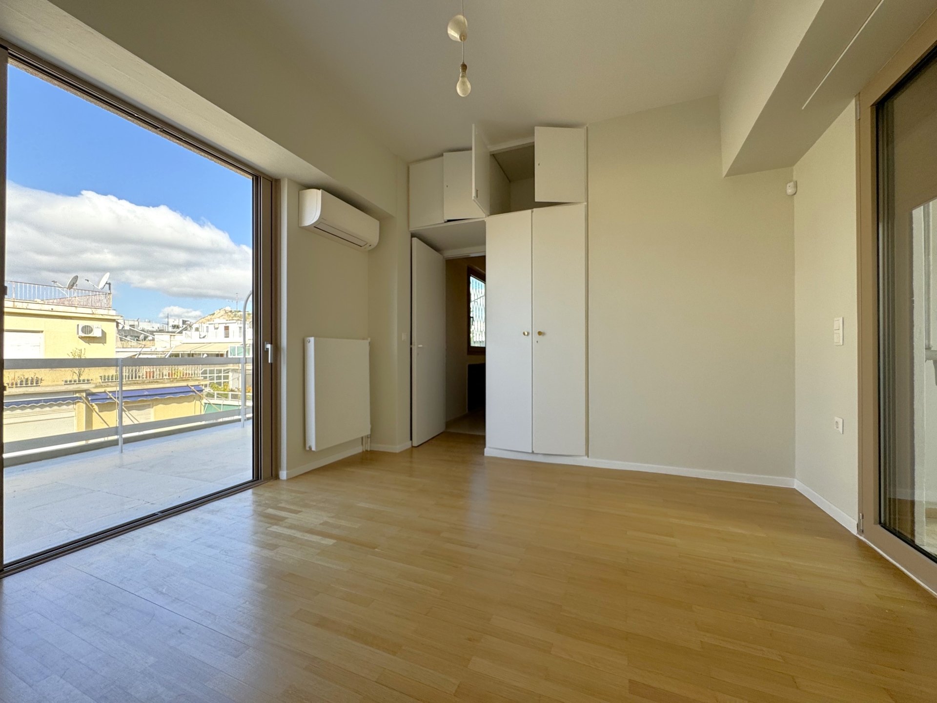 Gallery image 13