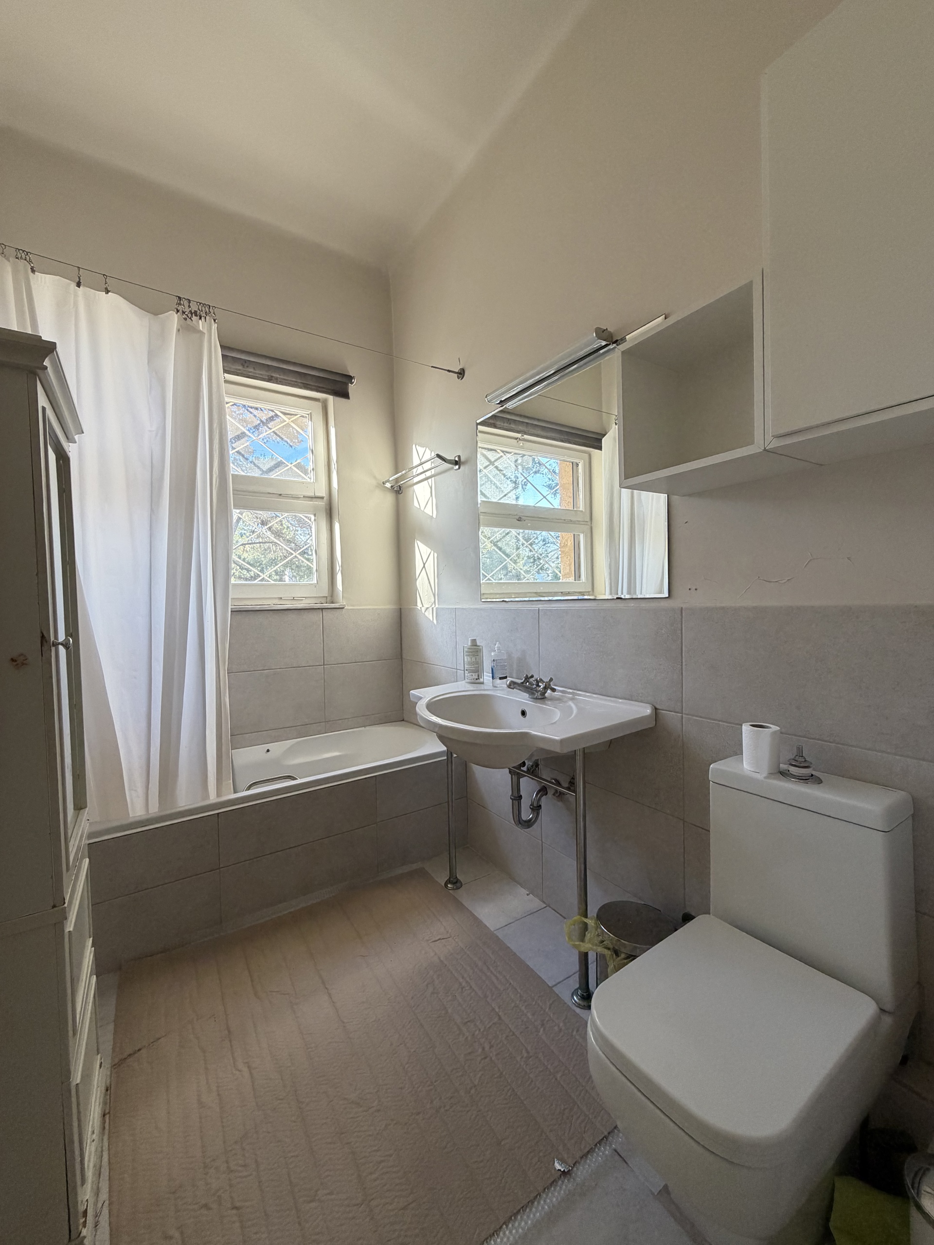 Gallery image 11