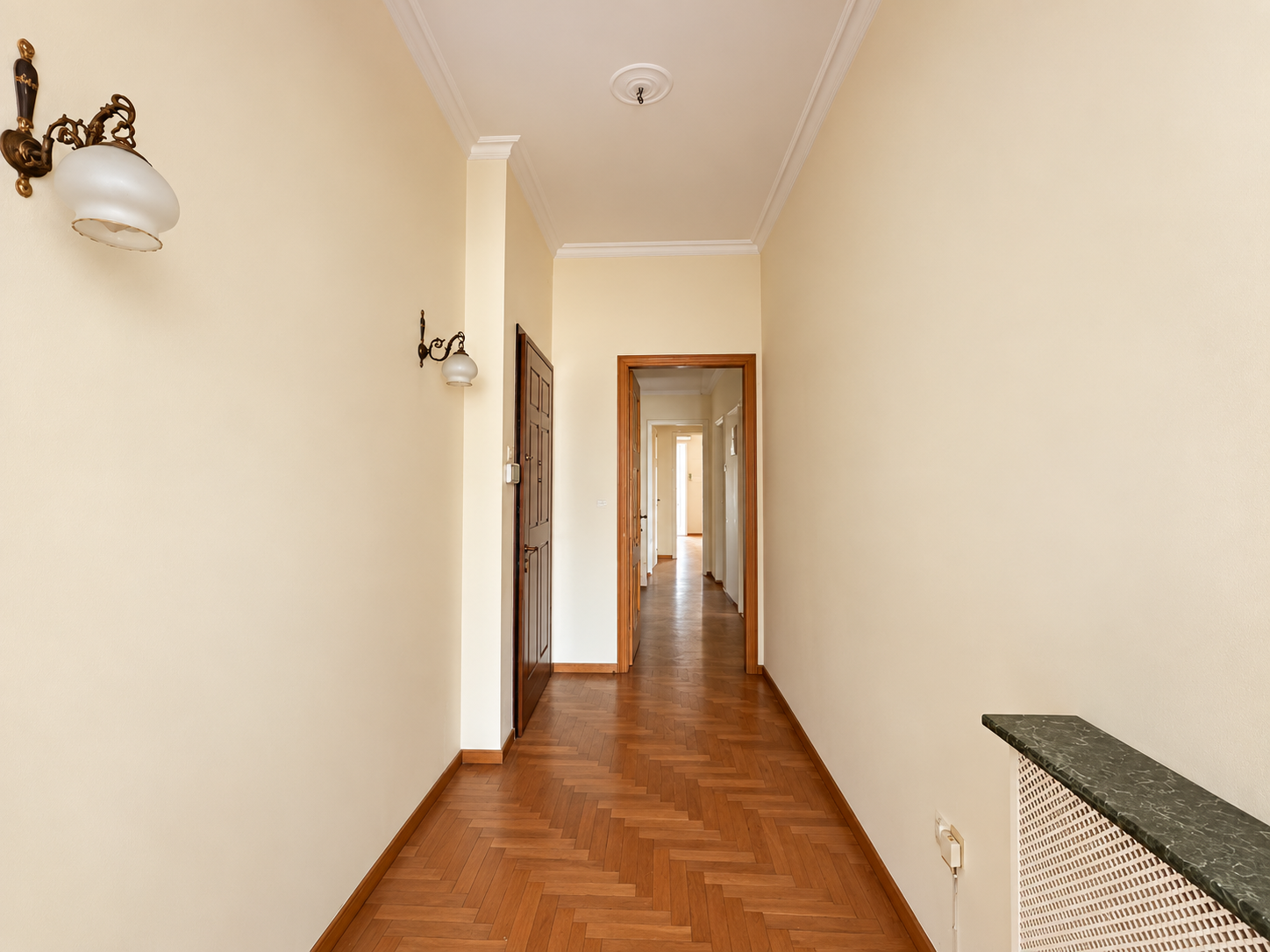 Gallery image 12