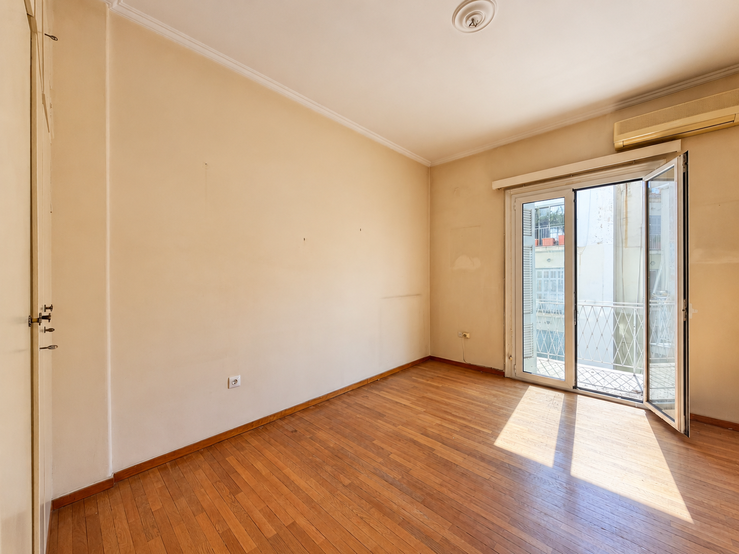 Gallery image 19