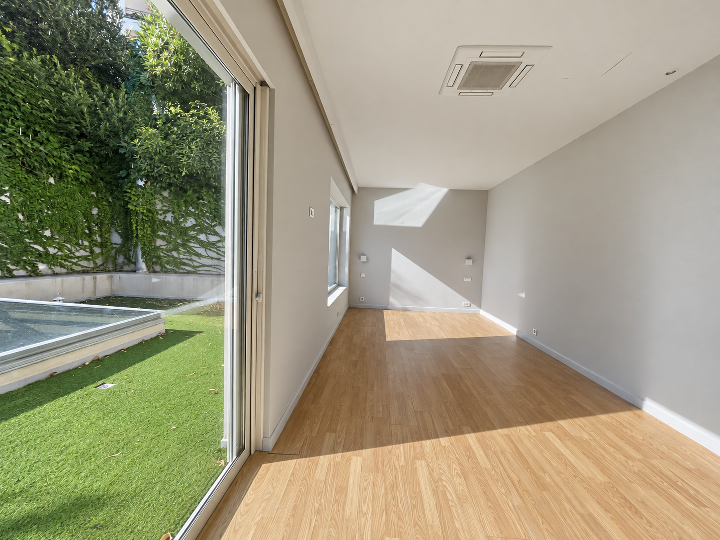 Gallery image 13