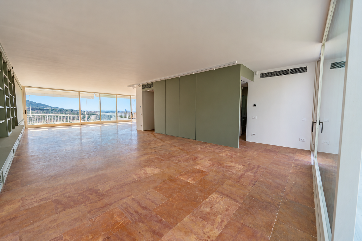 Gallery image 13