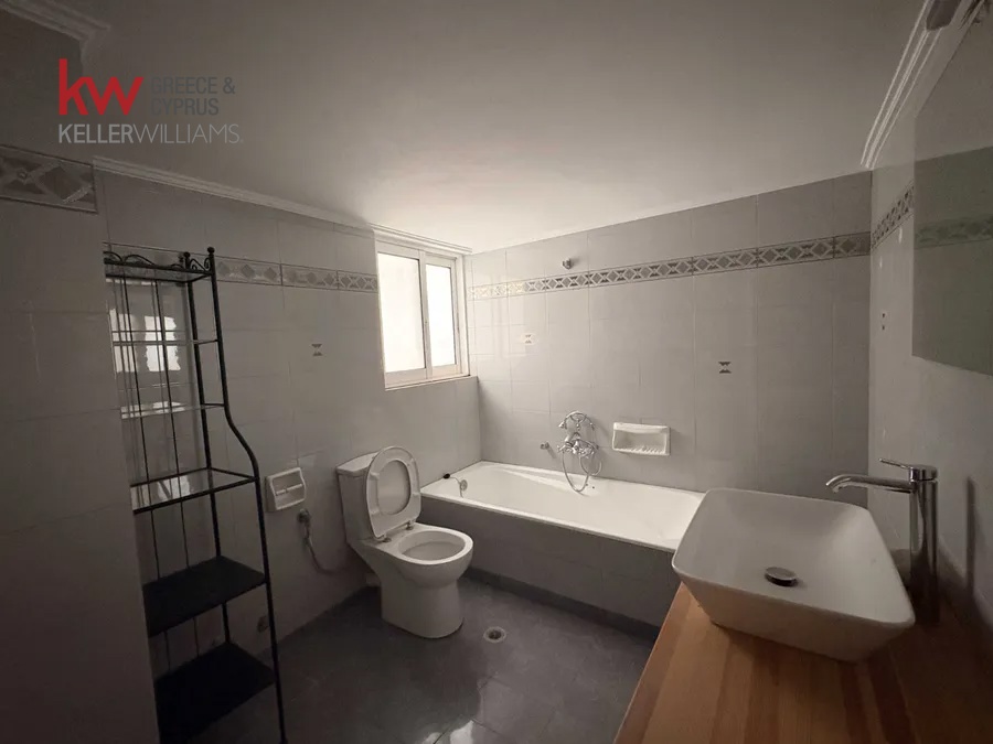 Gallery image 7