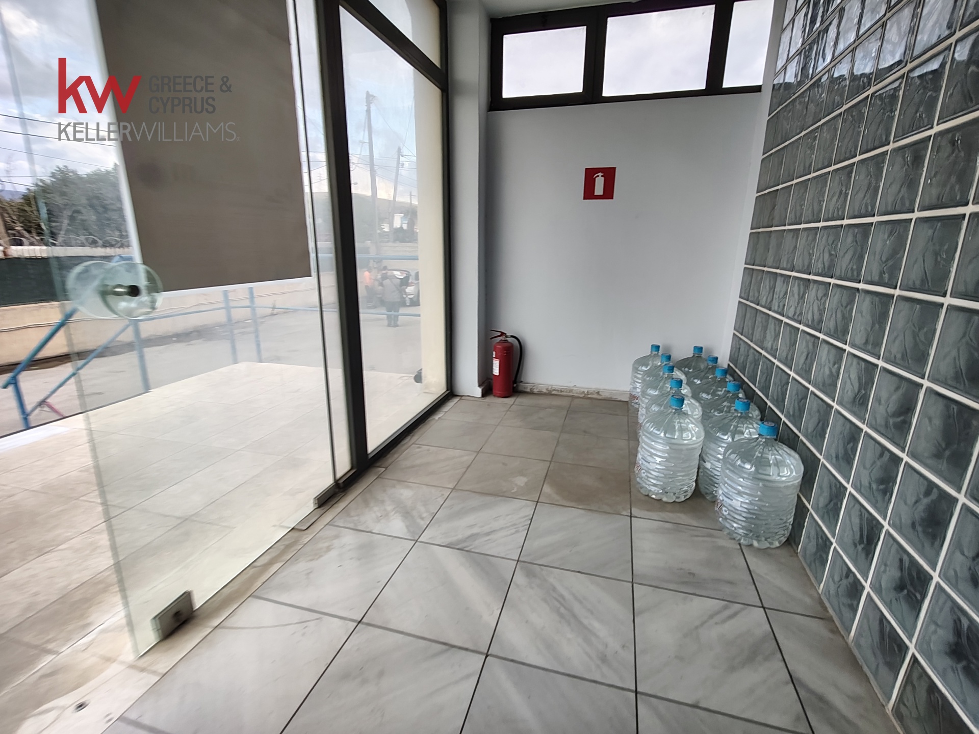 Gallery image 12