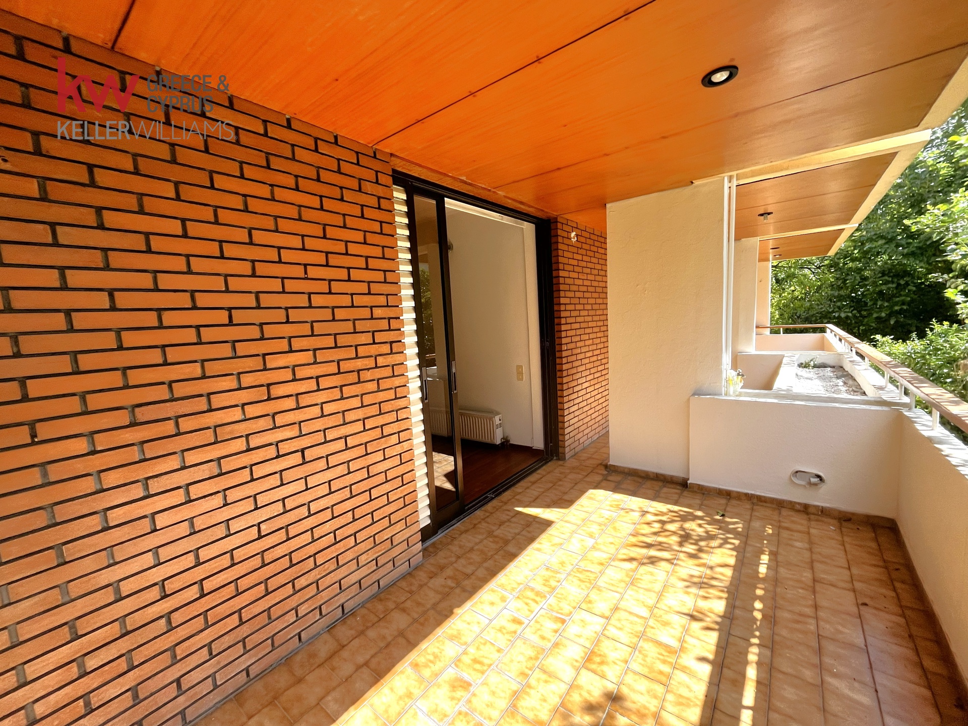 Gallery image 37