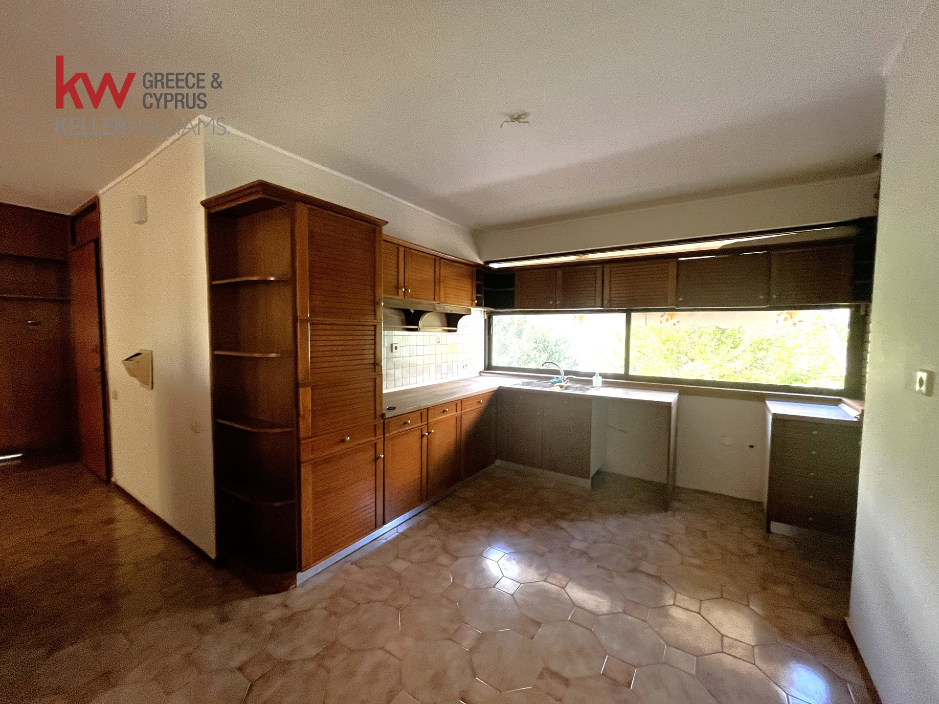 Gallery image 12