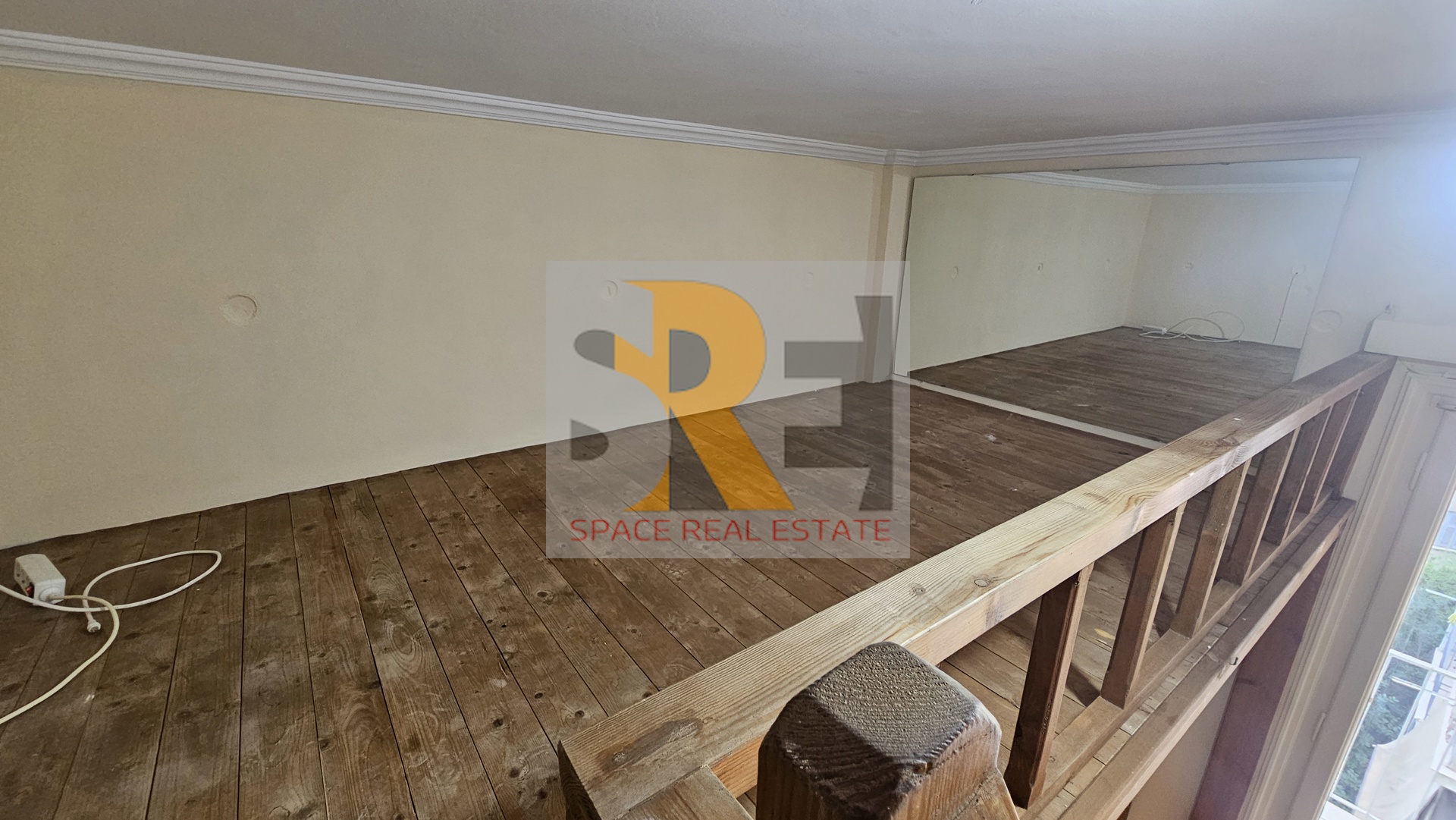 Gallery image 36