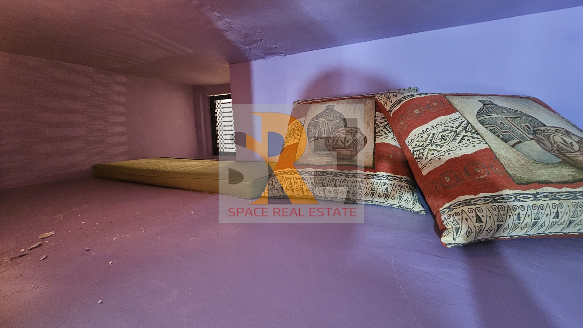 Gallery image 38