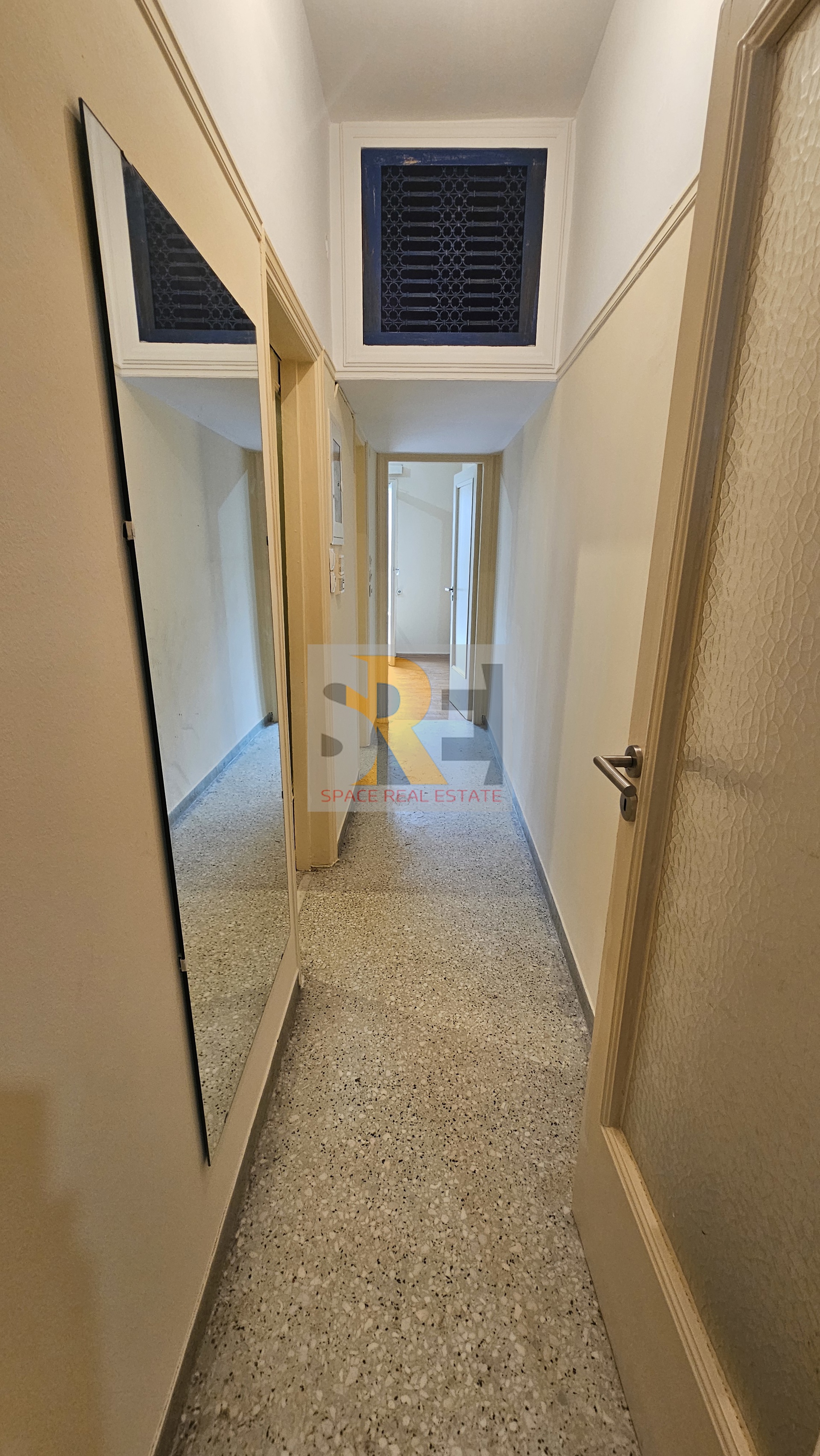 Gallery image 19
