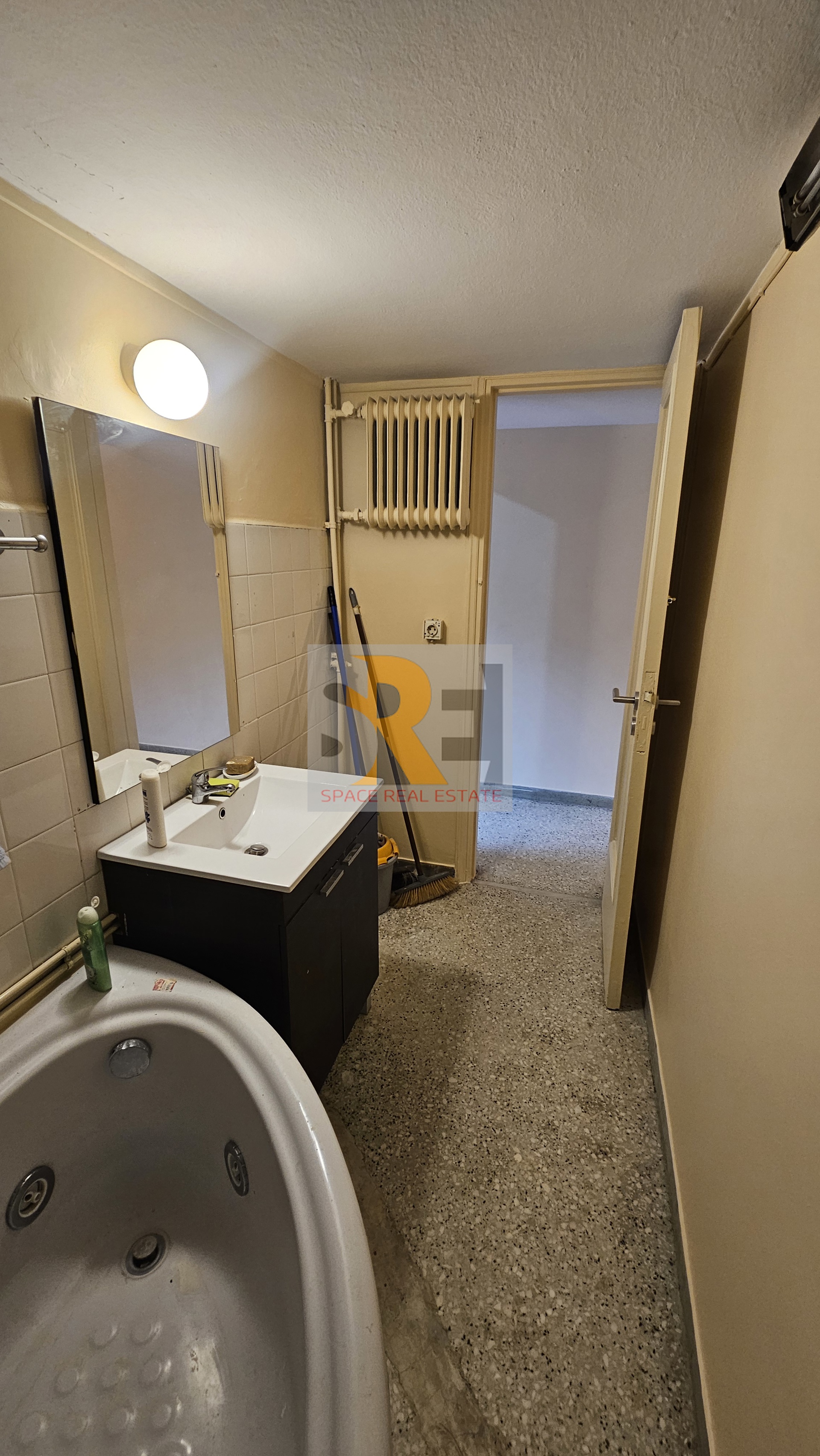 Gallery image 22