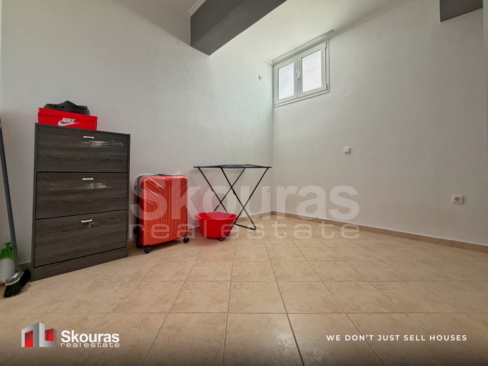 Gallery image 14