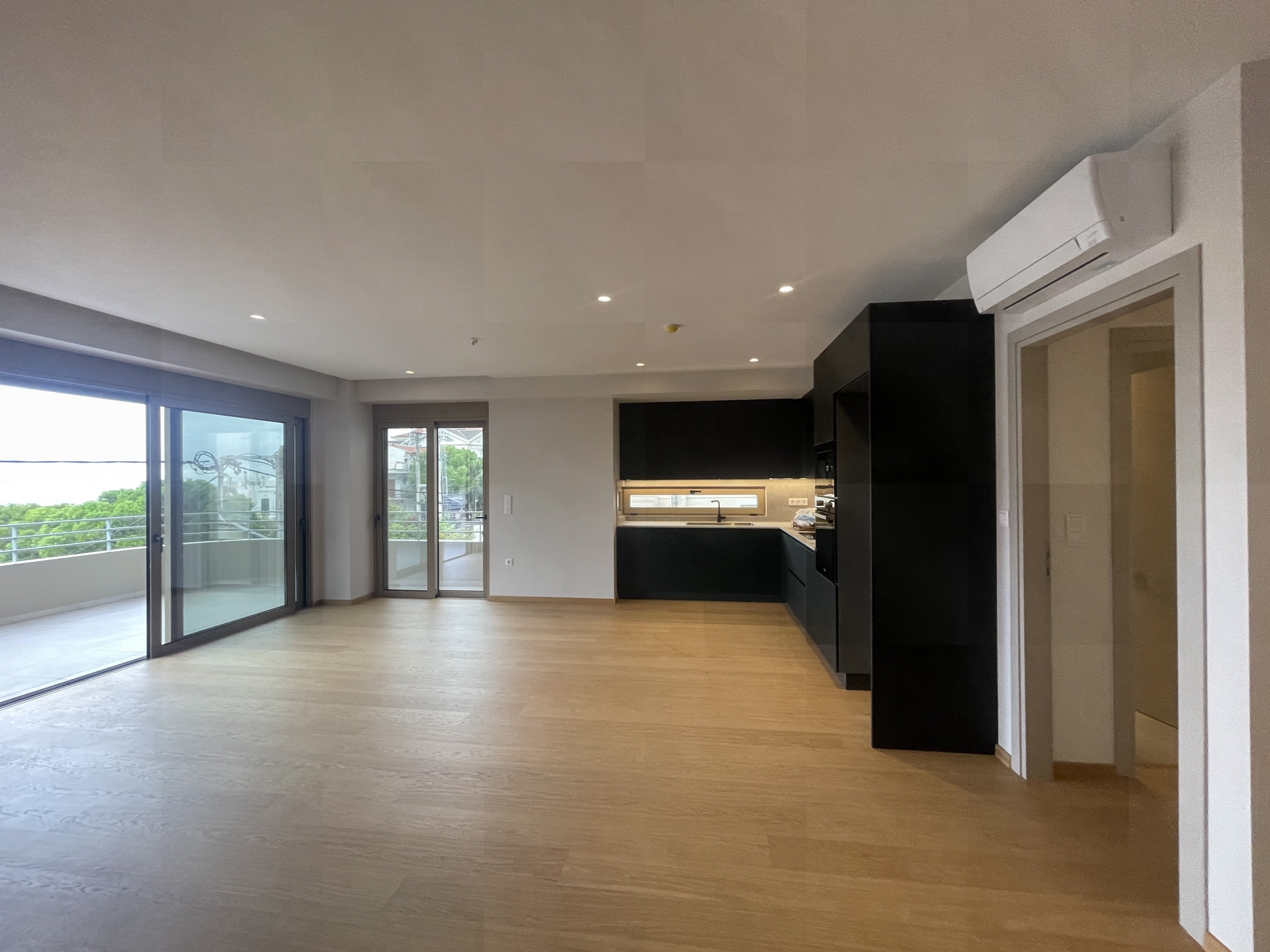 Gallery image 20