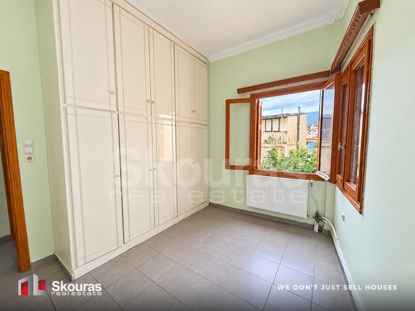 Gallery image 10