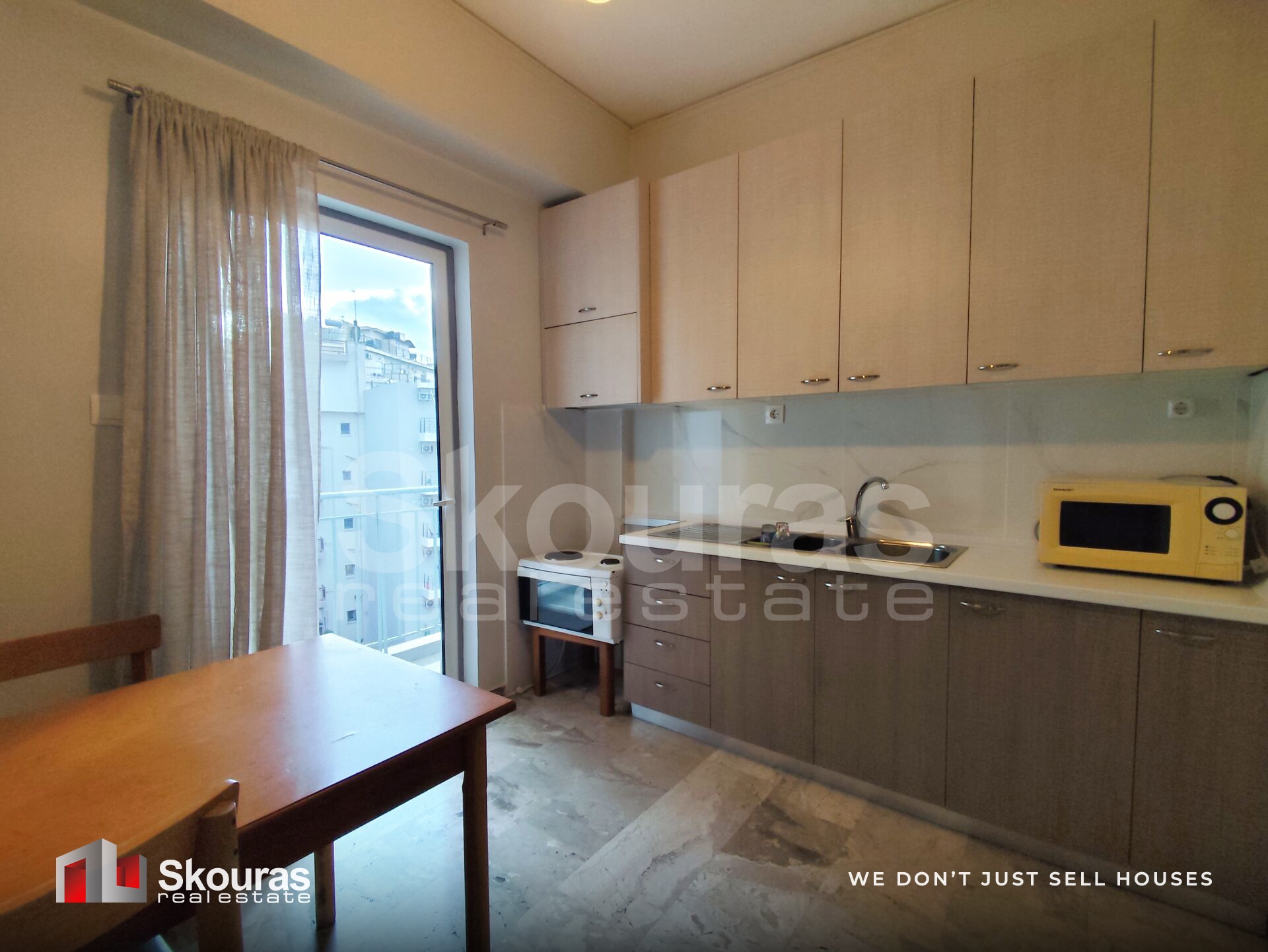 Gallery image 16