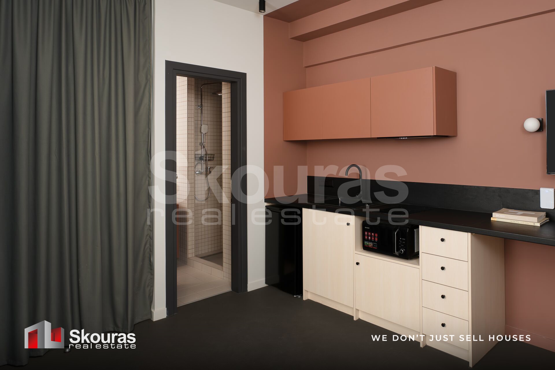 Gallery image 7