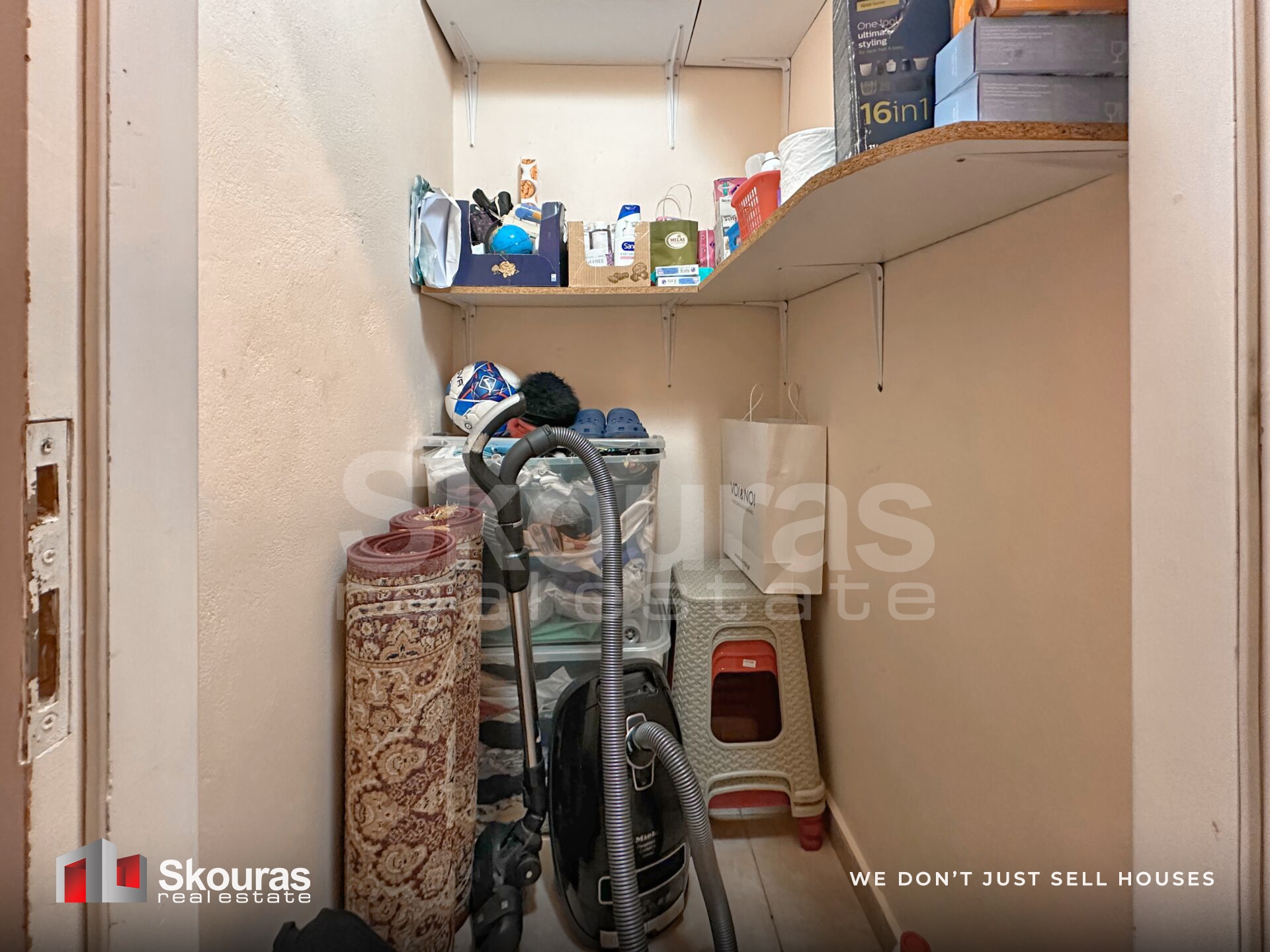 Gallery image 14