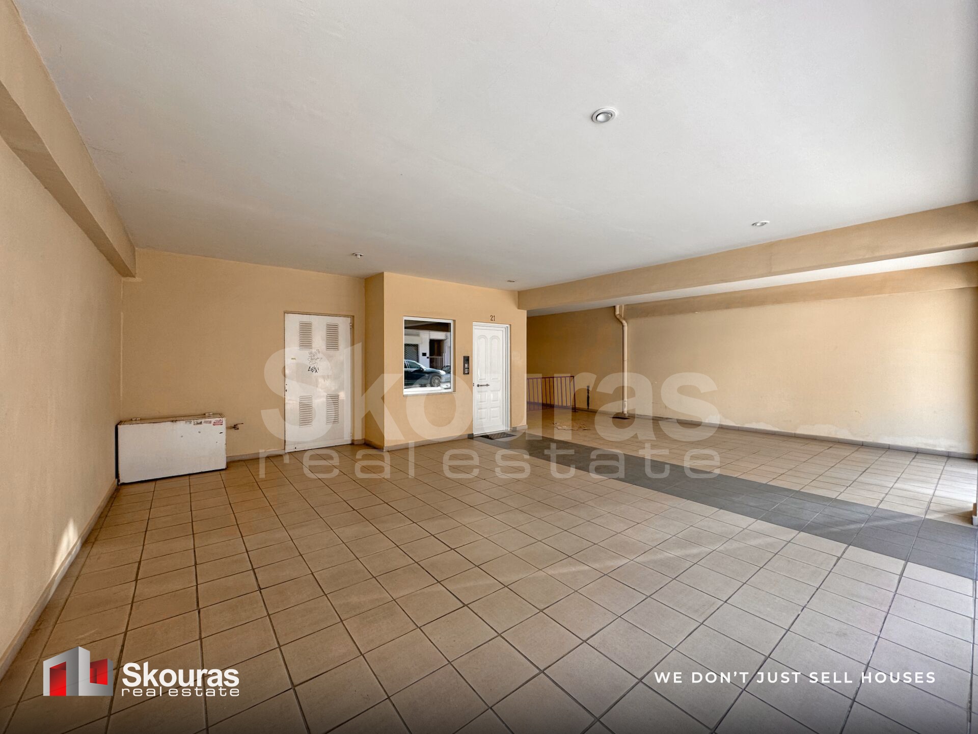 Gallery image 18