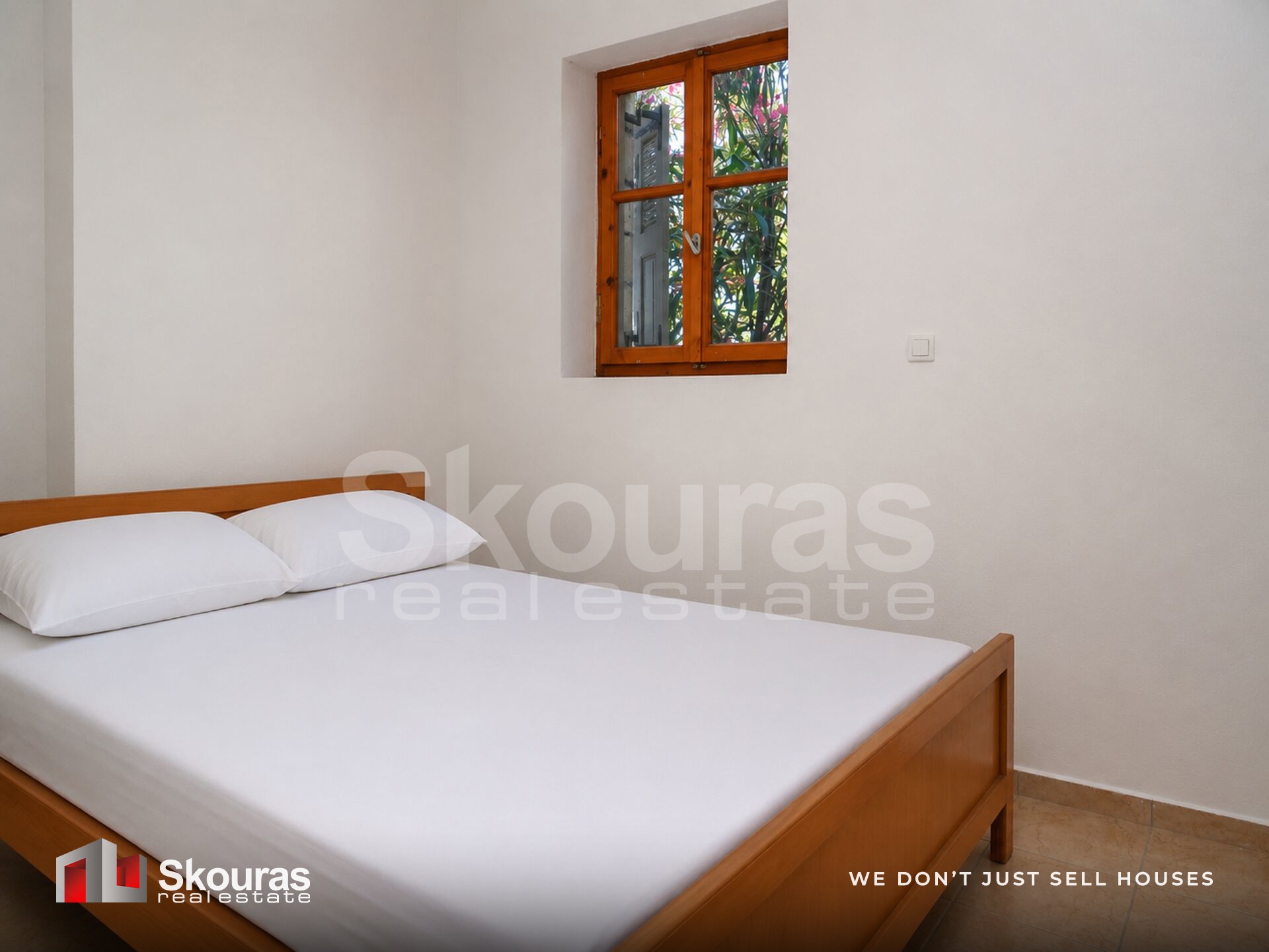 Gallery image 16
