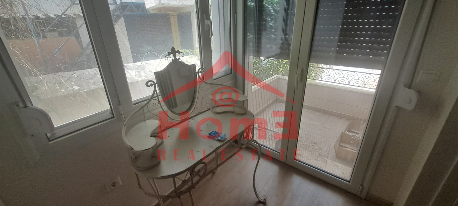 Gallery image 13