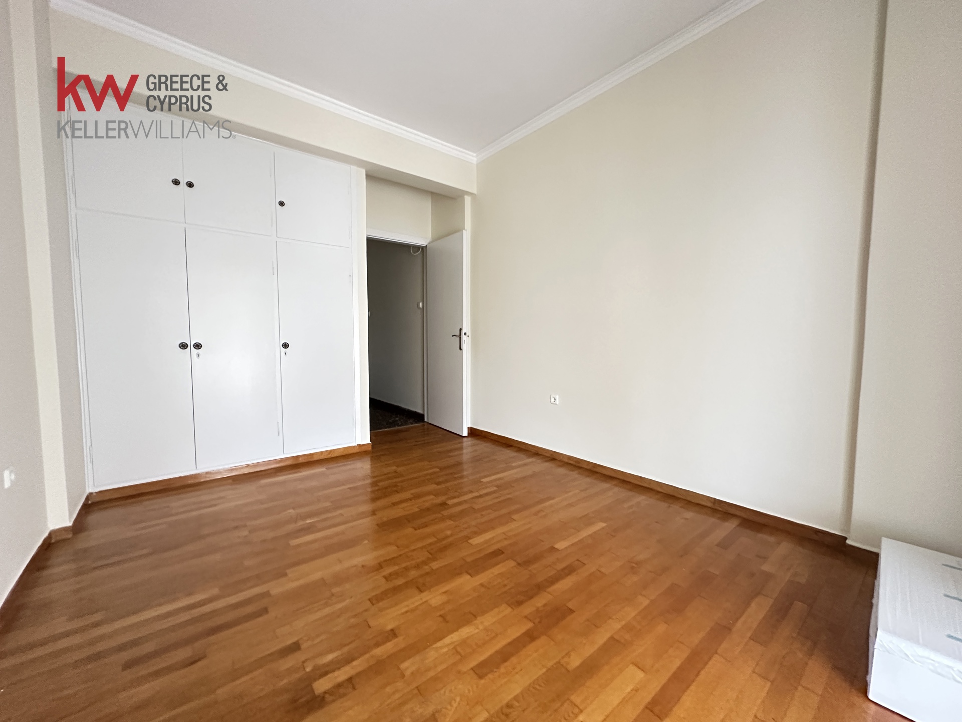 Gallery image 10