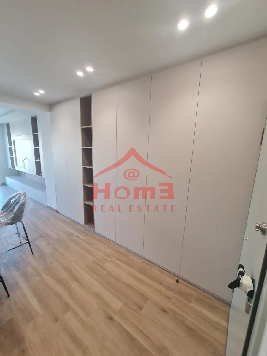 Gallery image 18