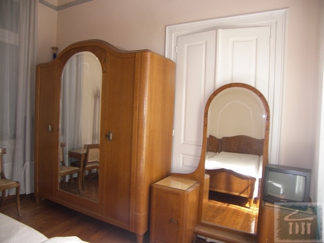 Gallery image 9