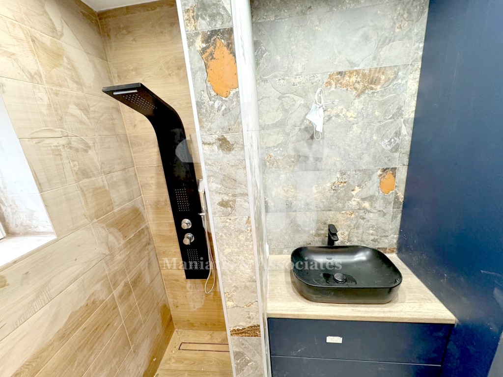 Gallery image 7