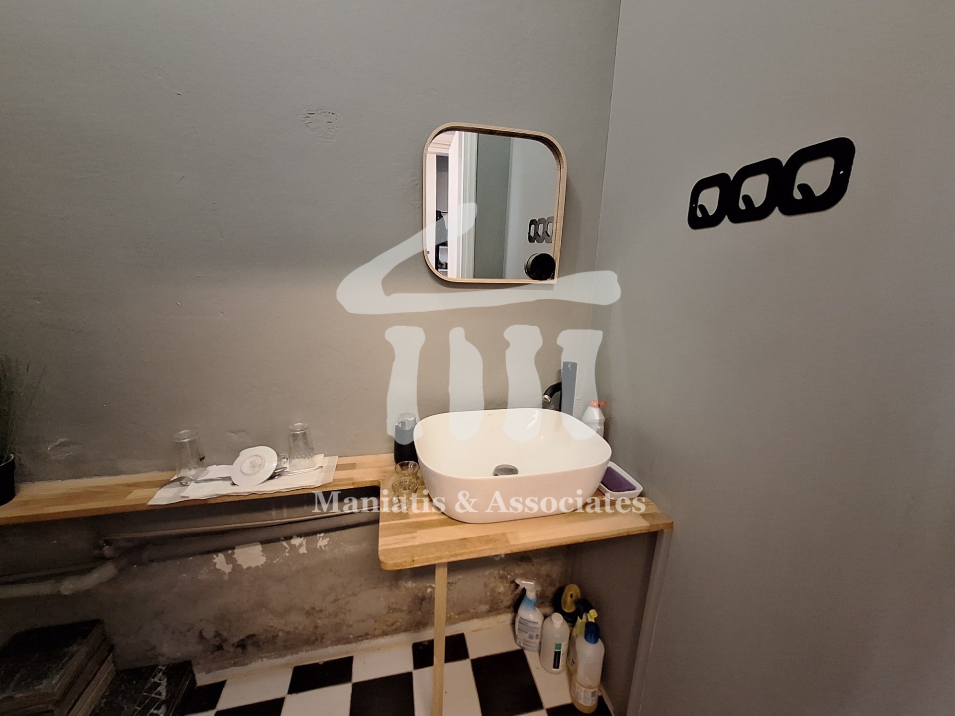 Gallery image 6